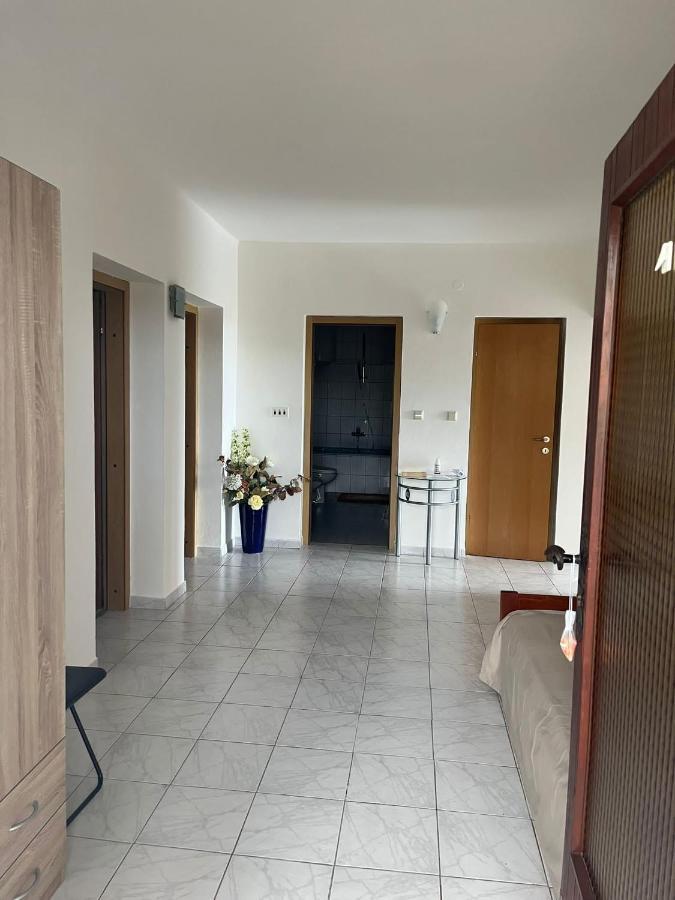 Apartments Lili Senj  Εξωτερικό φωτογραφία